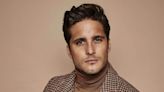 Diego Boneta busca "desaparecer" cuando interpreta a personajes reales