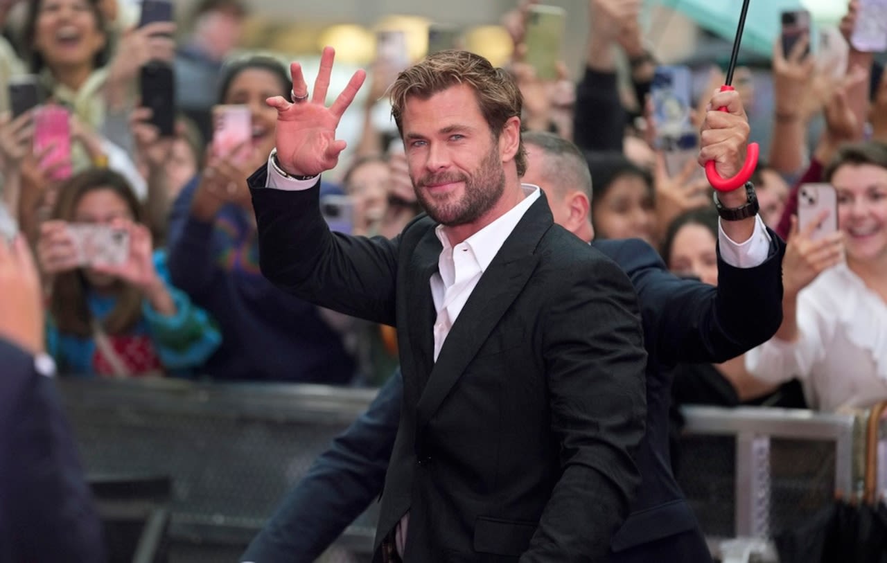 Chris Hemsworth slams headlines about his having Alzheimer’s disease