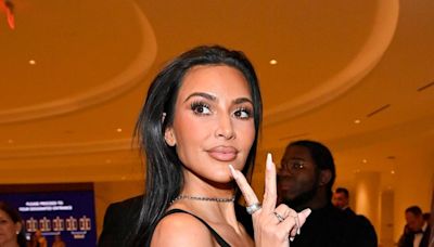 Kim Kardashian Throws Up Peace Sign Outside White House After Event With VP