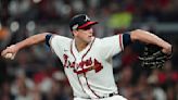 Guiados por Wright, Bravos empatan serie ante Filis