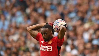 West Ham focus on Aaron Wan-Bissaka after move for Bayern Munich right-back collapses