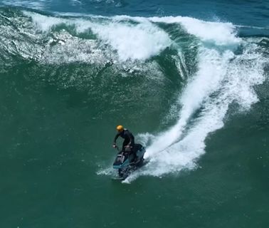 YouTuber Group The Sickos Surfed a Vintage WetBike