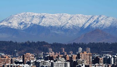 Chile agrada aos turistas em busca de neve ou de uma boa taça de vinho