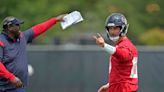 WATCH: Texans QB Davis Mills has superb ball placement at minicamp