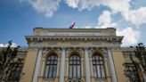 Top critics challenge Russian central bank, point to China's rate cuts