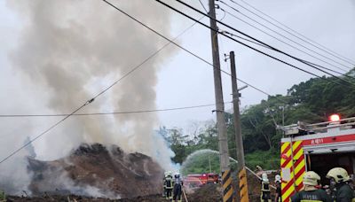 天候不佳空勤無法飛！水攻「倒別牛」火場暫緩