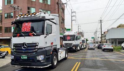 超霸氣娶親！賓士禮車＋6台百萬拖車頭 開到嘉義迎美嬌娘