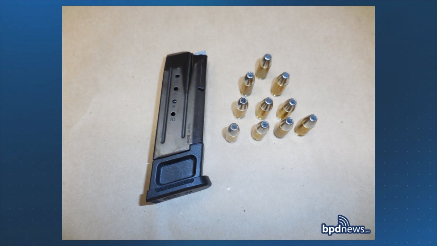 Police: 16-year-old wore fanny pack with loaded gun magazine at large house party in Boston