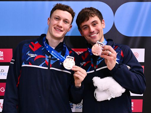 Olympian Tom Daley Reveals the NSFW Gift He Knitted for Diving Partner Noah Williams