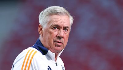 Carlo Ancelotti: "Tengo un problema gordo... pensar en qué equipo voy a poner me ha arruinado el verano"