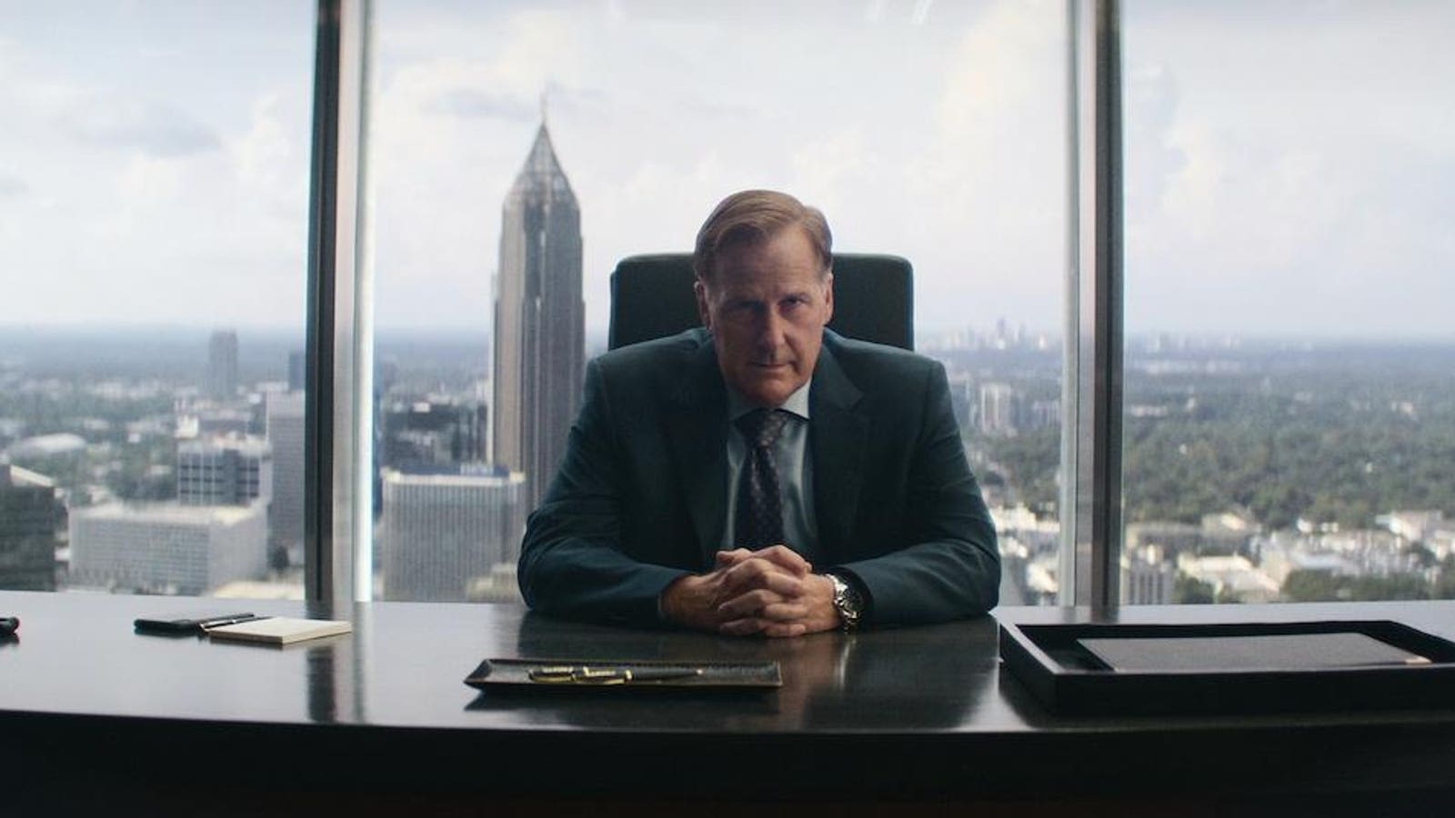 Jeff Daniels Says He Couldn’t Pass Up The Role In Netflix’s ‘A Man In Full’