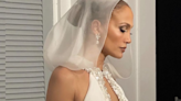 Jennifer Lopez Wore $2 Million Worth Of Pearls And Diamonds To Her Wedding With Ben Affleck
