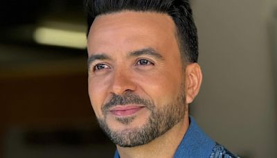 "Muchísimo miedo": Luis Fonsi estuvo a punto de tener fuerte accidente al saltar en paracaídas