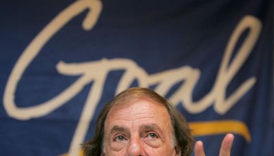 Menotti, el DT que hizo escuela tras llevar por primera vez a la gloria al fútbol argentino