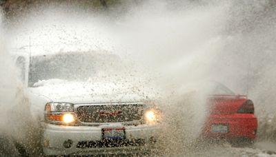 Videos show Cleveland battered by storm after tornado warning issued