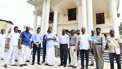 Periyar memorial at Vaikkom to be inaugurated by August 15