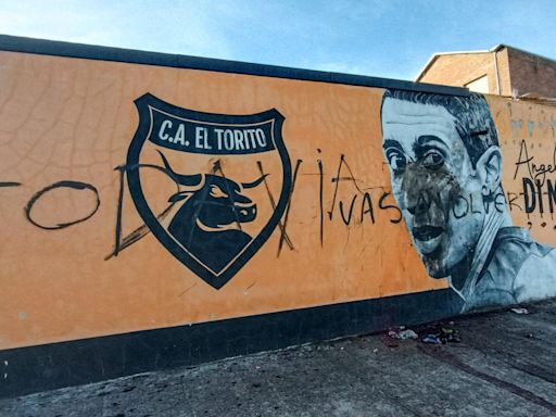 Golpe al sueño del regreso: pintadas contra Di María en Rosario