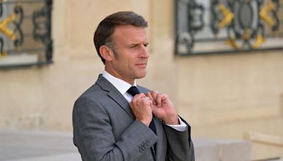 Emmanuel Macron accuse RN et LFI de mener à la « guerre civile » et agace dans tous les camps