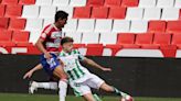 El Córdoba CF recibe un aviso en forma de goleada por parte del Recreativo Granada