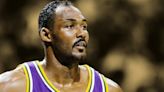 "Karl is a lot blacker than people think" - When Karl Malone's teammate refuted that he acts like a white guy
