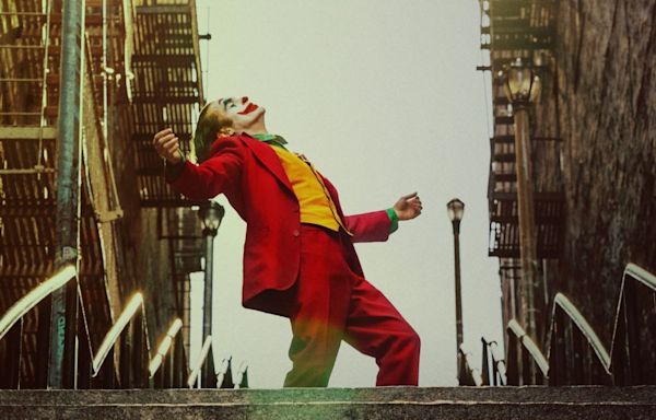 Netflix movie of the day: Joaquin Phoenix is creepy and compelling in the controversy-laced Joker