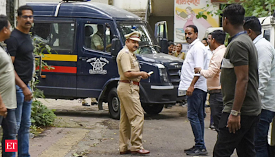 Porsche case: Two Sassoon doctors, hospital staffer, middleman remanded in 14-day judicial custody