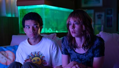 A24’s Coming-Of-Age Horror ‘I Saw The TV Glow’ Tunes Up Indie Market – Specialty Box Office