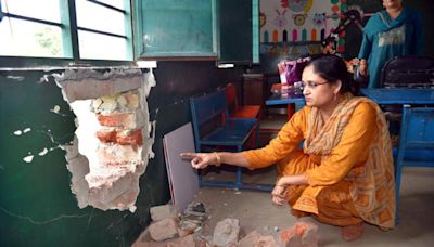 Thieves drill hole into govt school wall in Masuri, make off with gadgets