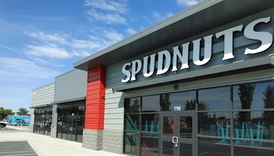 Richland’s iconic Spudnuts shop to open in Kennewick and Pasco after 76 years in one town