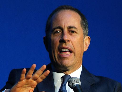 Jerry Seinfeld Sparks Health Concerns After Fans Observed Him 'Shaking' During An Interview