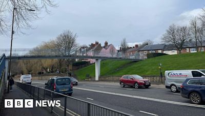 Durham Leazes footbridge demolition paused