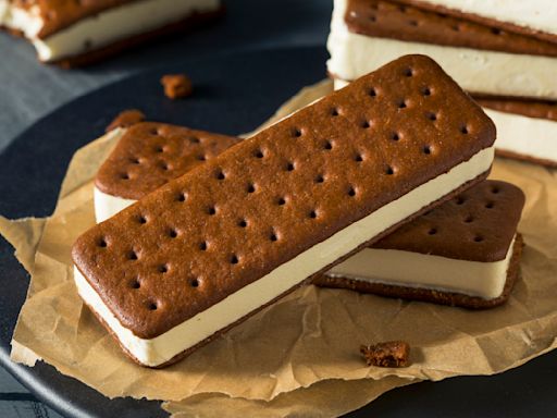 The World's First Ice Cream Sandwich Only Cost A Single Penny