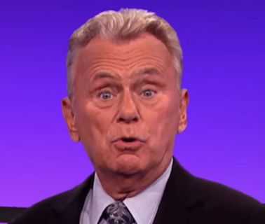 Wow, Pat Sajak's Final Wheel Of Fortune Episode Drew The Kinds Of Numbers Ryan Seacrest Would No ...