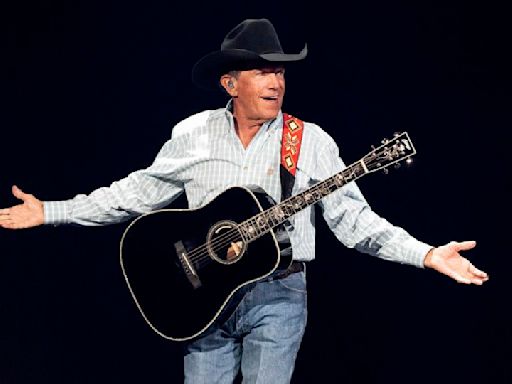 George Strait tops one of the most successful live bands in history to set new US concert attendance record