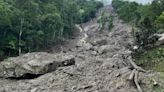 Himalayan region landslides kills 10, leaves 2,400 tourists stranded in northeastern India