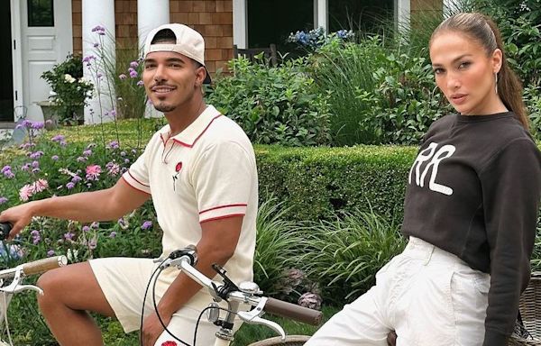 Jennifer Lopez Adopts a Preppy Hamptons Look for Her Bike Ride with Friends