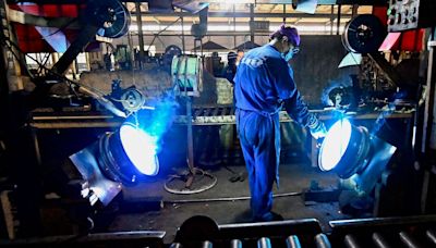 中國製造業活動連續第二個月萎縮