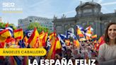 El cuaderno de Ángeles Caballero | "La España feliz y alegre sin complejos y a pecho descubierto" | Hoy por Hoy