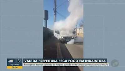 VÍDEO: van da prefeitura usada no transporte de pacientes pega fogo em Indaiatuba