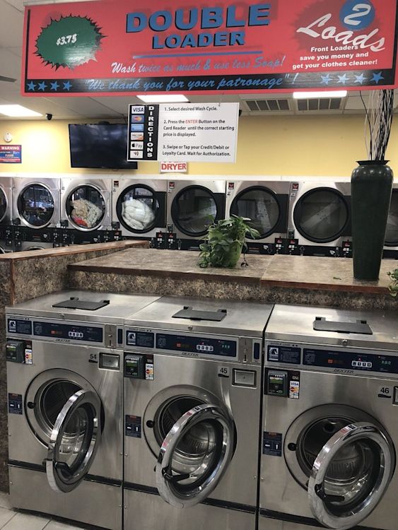 Laundromat on harper