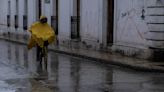 Tormenta tropical Beatriz se convierte en huracán, provocará lluvias torrenciales en 4 estados