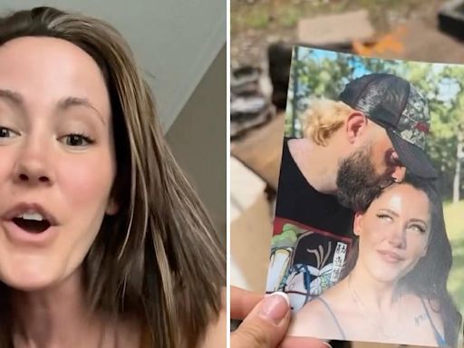 Jenelle Evans Lip-Syncs to Taylor Swift While Burning Photo of Estranged Ex David Eason: 'Bad Energy Be Gone!'