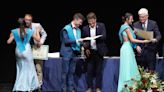 El acto de graduación del campus de Ontinyent congrega a 132 estudiantes