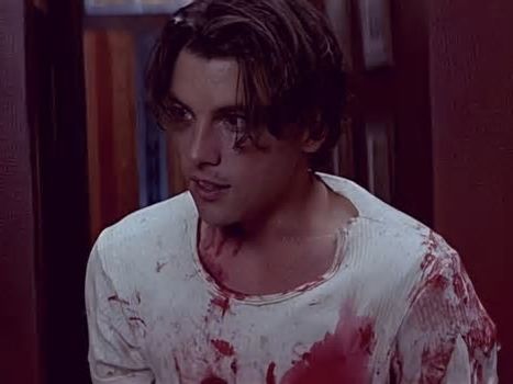 Scream: Skeet Ulrich (Billy) ricorda quando rischiò di spoilerare il finale del film prima della sua uscita