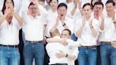 擁抱韓國瑜「莫忘世上苦人多」 侯友宜參選高呼：反對台獨、反對一國兩制