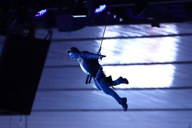 Tom Cruise Descends on Olympics Closing Ceremony to Carry Flag from Paris to Los Angeles