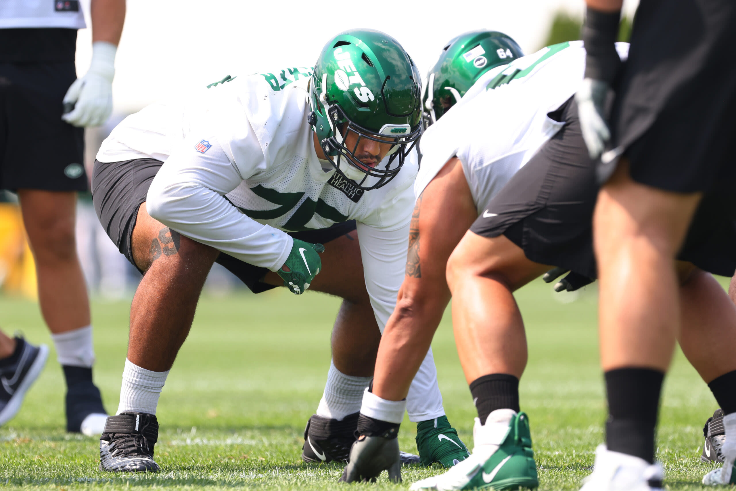 Alijah Vera-Tucker’s return is a big boost for the New York Jets