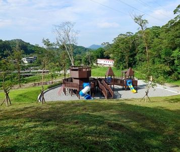 竹縣內灣風景區搭小火車免塞車 愛情森林花園7月啟用