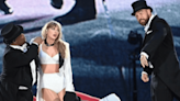 Travis Kelce conta como participou do show de Taylor Swift