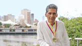 ‘Galápagos es el pueblo costero pendiente’: Jorge Martillo, Premio Nacional Eugenio Espejo 2024, y su recorrido de letras por la Costa ecuatoriana